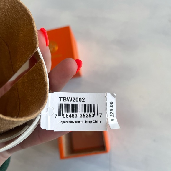 ❌SOLD❌Tory Burch Gigi Gold Stainless Leather Wrap Watch 28mm TBW2002 - Picture 2 of 8